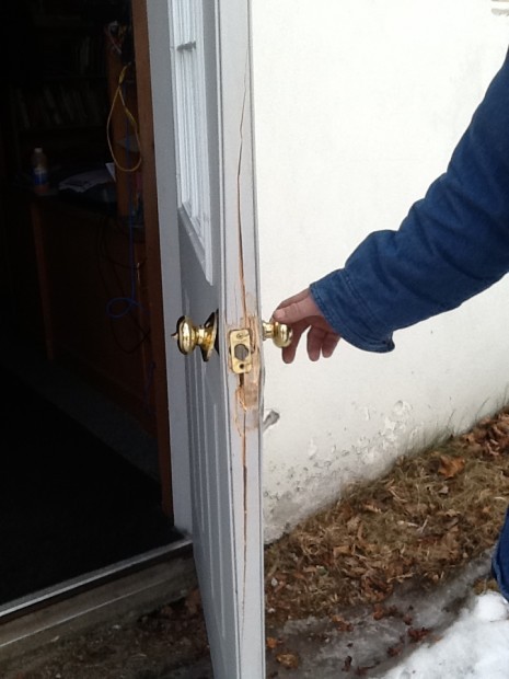 Police investigate Johnsburg Town Hall break-in; Money taken from ...johnsburg town 