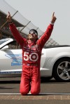 Franchitti wins third Indy 500, gives nod to Wheldon