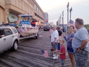 Parade fans