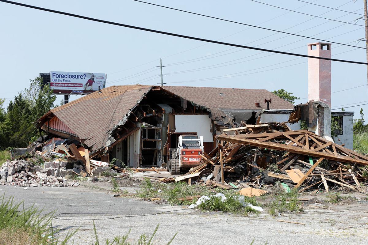 Former Hickory Log Restaurant Demolition Begins Atlantic