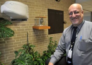 Oakcrest Principal Mongelluzzo to retire after 31 years at school