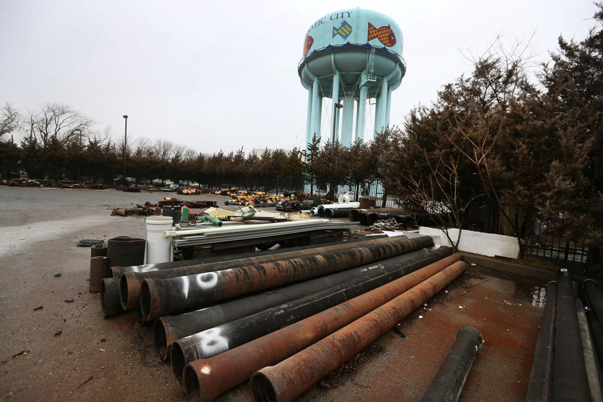 منتديات+زب+نار+طيز+نار One of the city water towers sits next to the Horace J. Bryant Jr. MUA ...