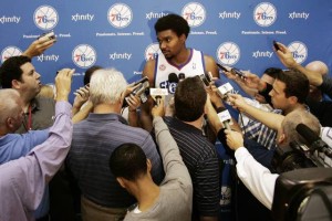 76ers' Bynum won't play in A.C. game