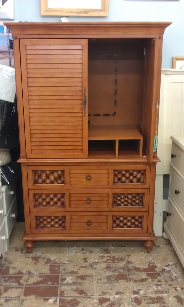 Armoire