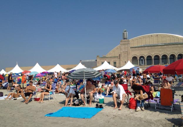 airshow beach