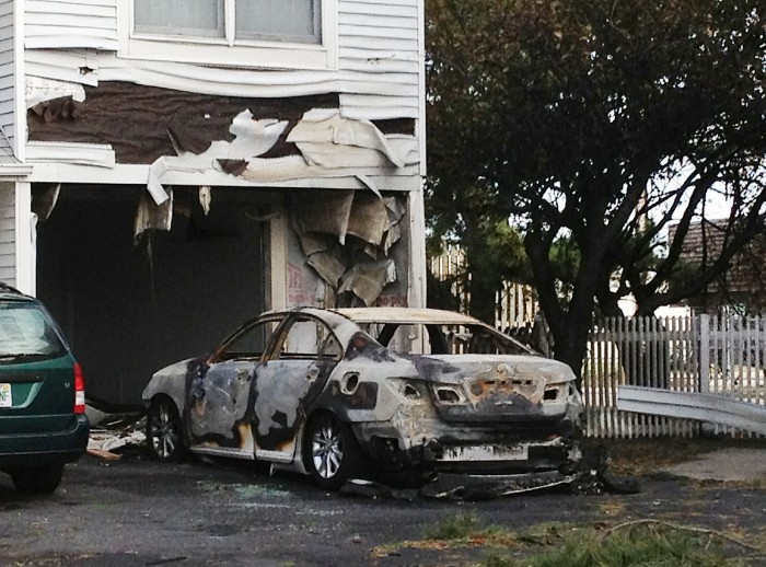 car fires112759419.jpg