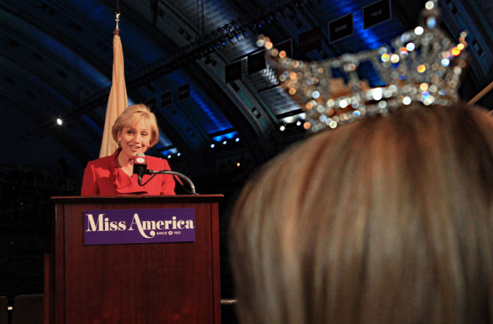 MISS AMERICA RETURNS