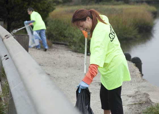Absecon apartment residents clean up around nearby Route 9 fishing bridge
