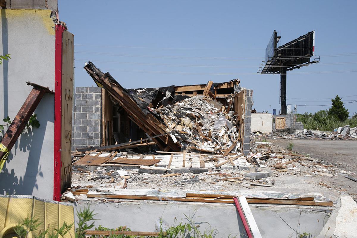 Former Hickory Log Restaurant Demolition Begins Atlantic