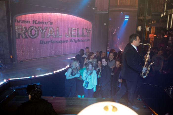 royal jelly-28.jpg