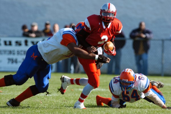 MillvilleVineland Football Game3409786.jpg