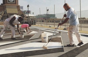 Union workers pitch in to help create art parks
