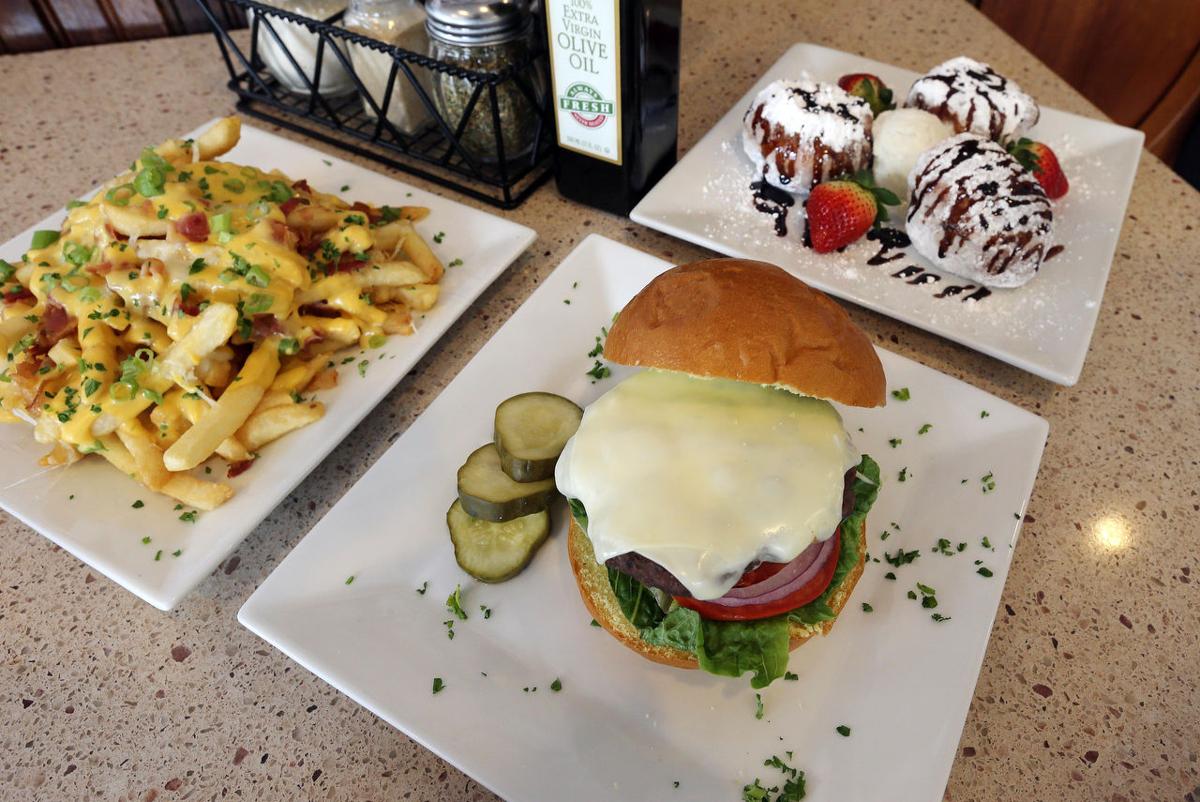 Roman’s Pizza House in North Cape May offers families a whole night out