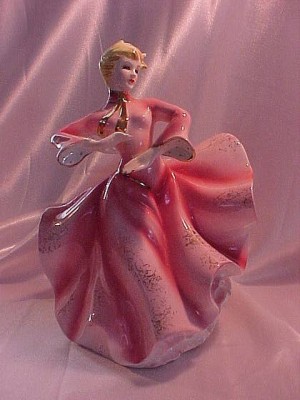 Josef Originals lady is pretty and practical