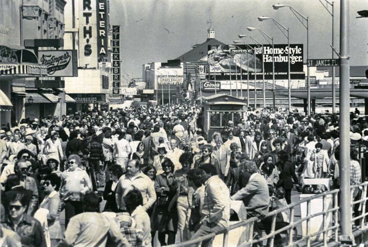 Easter 1981.jpg