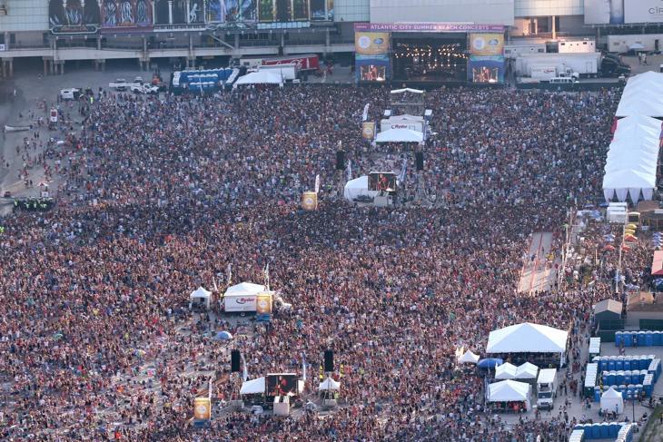 Maroon 5 Beach Concert in AC - Press of Atlantic City: News Albums