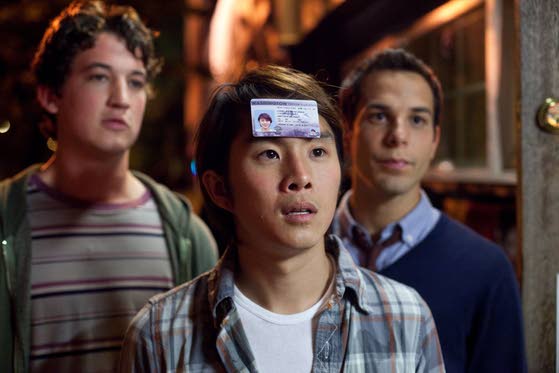 '21 & Over' can be crude, but it's also fun