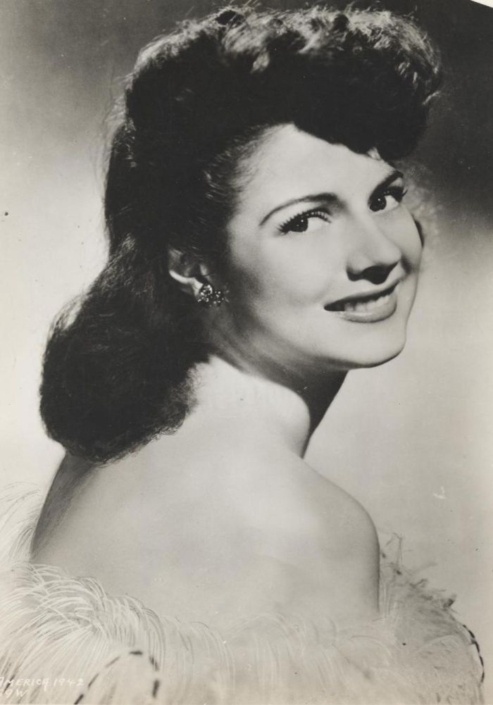 Miss America 1942 001.jpg