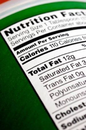 Health briefs: Benefits to reading food labels, lowering cancer risk in older men, reducing premature births
