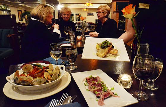Sweeten up Your V-DayArea restaurants bring out best menus for the holiday
