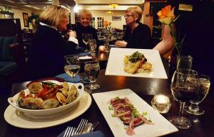 Sweeten up Your V-DayArea restaurants bring out best menus for the holiday