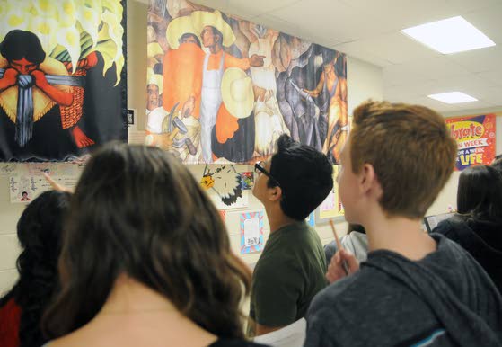 EHT Spanish teacher finds a way to bring famed artworks to students