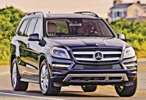 Full-size Benz GL-Class Likes Luxury, Getting Dirty