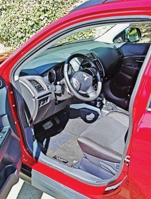 2013 Mitsubishi Outlander Sport Gets Many Upgrades