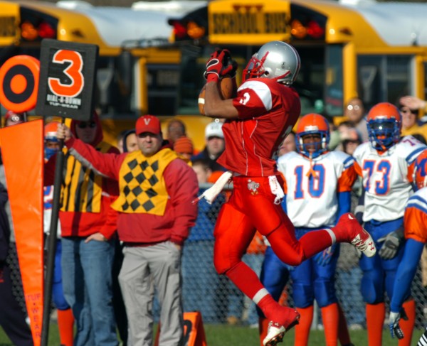 MillvilleVineland Football Game3409790.jpg
