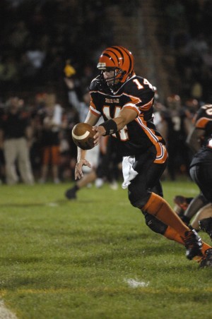 barnegat football4097010.jpg