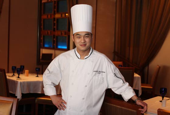 Scott Cronick's Casino Action: Chef Muldoon raises bar at Reserve's Sunday brunch at Bally's