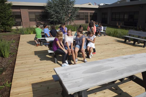 Ocean City Intermediate School adds rain garden to its courtyard