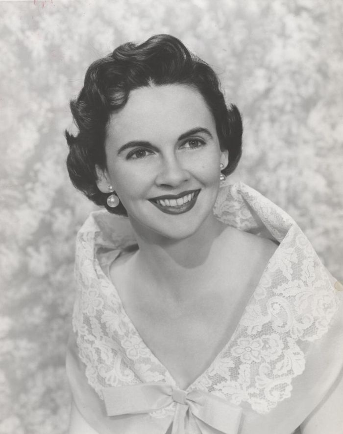 Miss America 1947 003.jpg