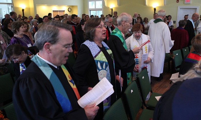 egap o3 unitarian minister111644778.jpg