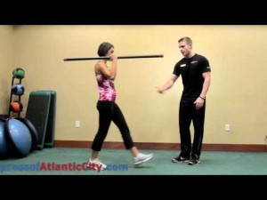 Your Workout: Forward Lunge Shoulder Press