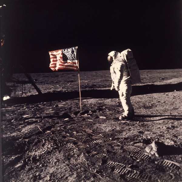 APOLLO 11 MOON LANDING