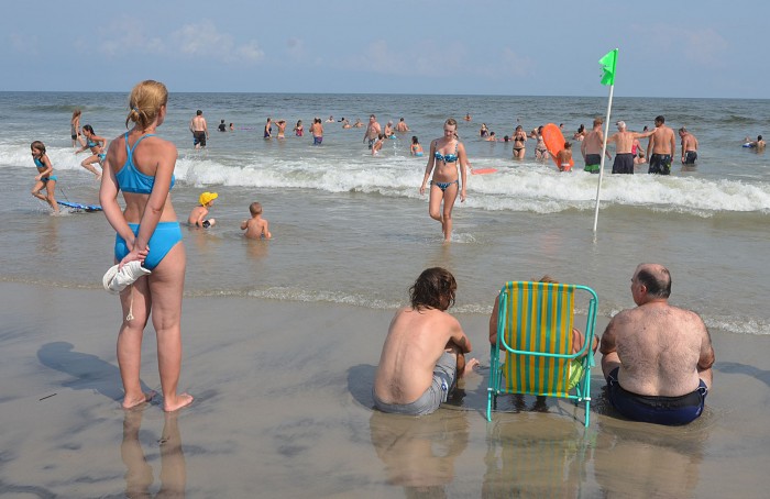 beach open