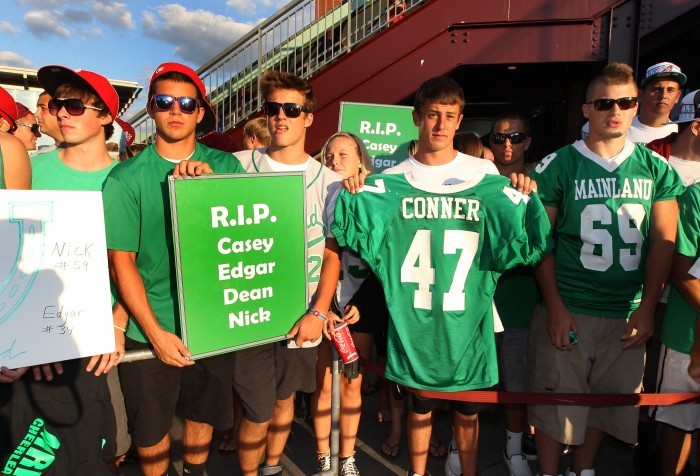 MRHS moment of silence at Citizens Bank Park 