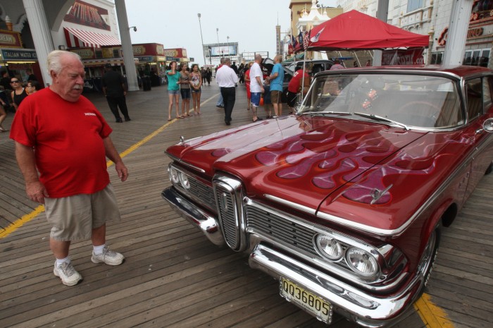 car show110729740.jpg