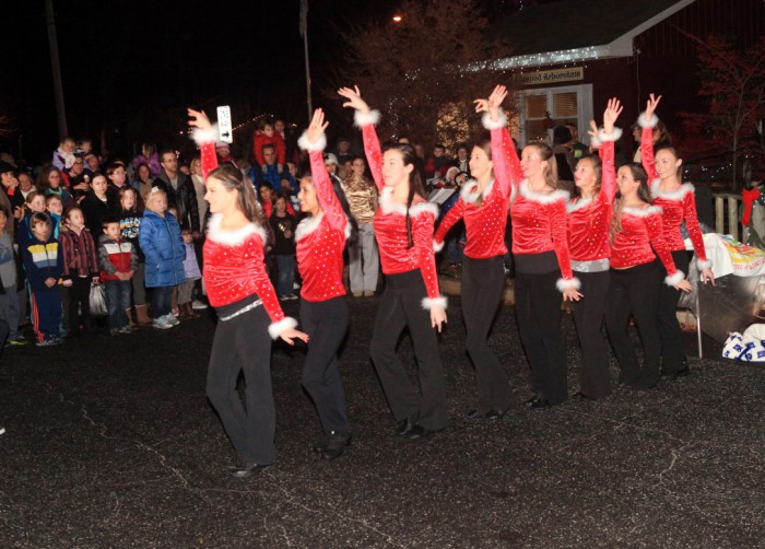 Linwood Tree Lighting