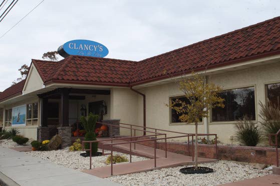 At Clancy's by the Bay, dinner bill represents money well spent
