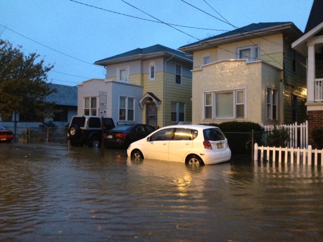 sewell ave
