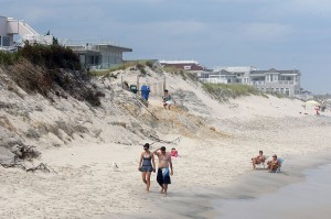 beaches closed