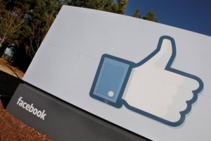 Staying social online while avoiding scams