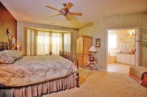 Living large in Smithville