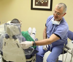 LINWOOD DENTIST