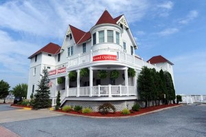 800 Bay has extraordinary food served with a French flair
