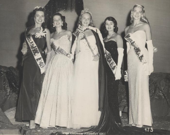 Miss America 1954 001.jpg