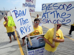 wildwood protest110057287.jpg