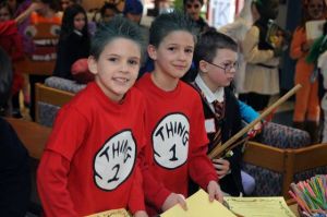 Hess staff, students get creative to celebrate reading